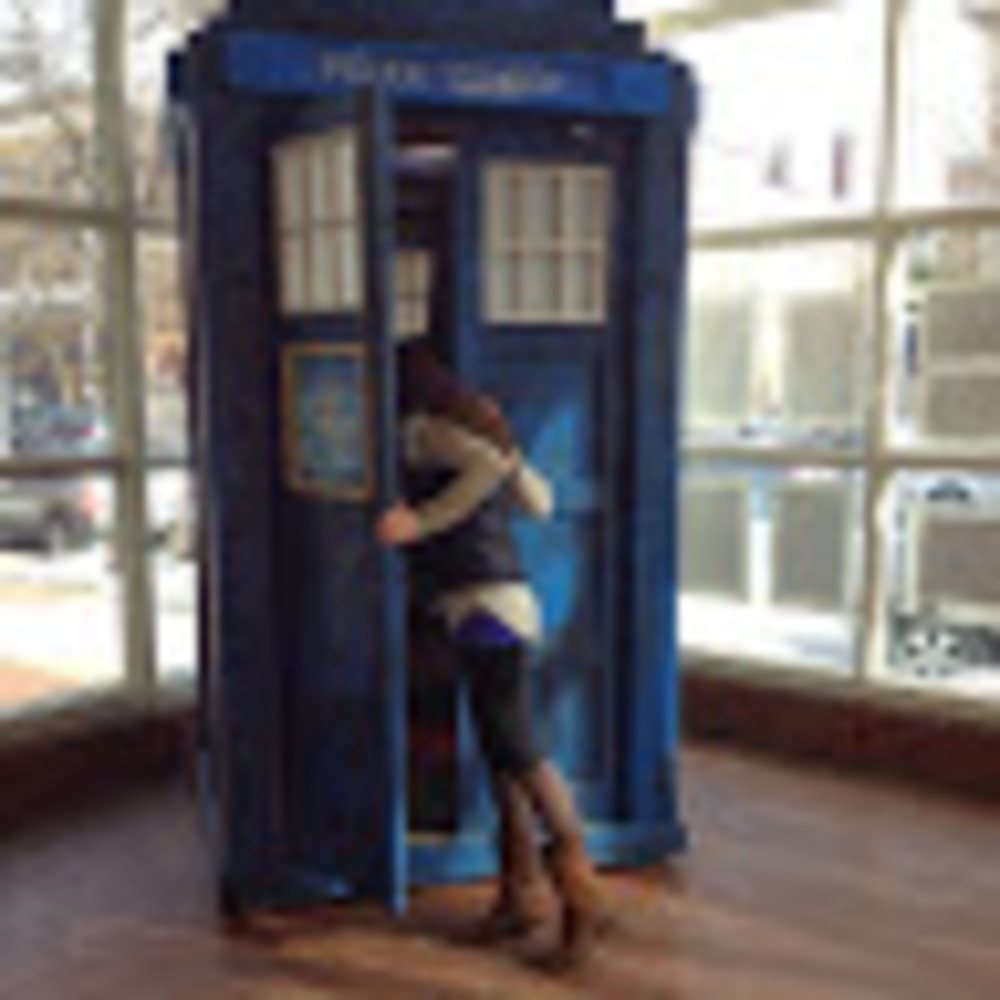 Meet your Posher, Leah